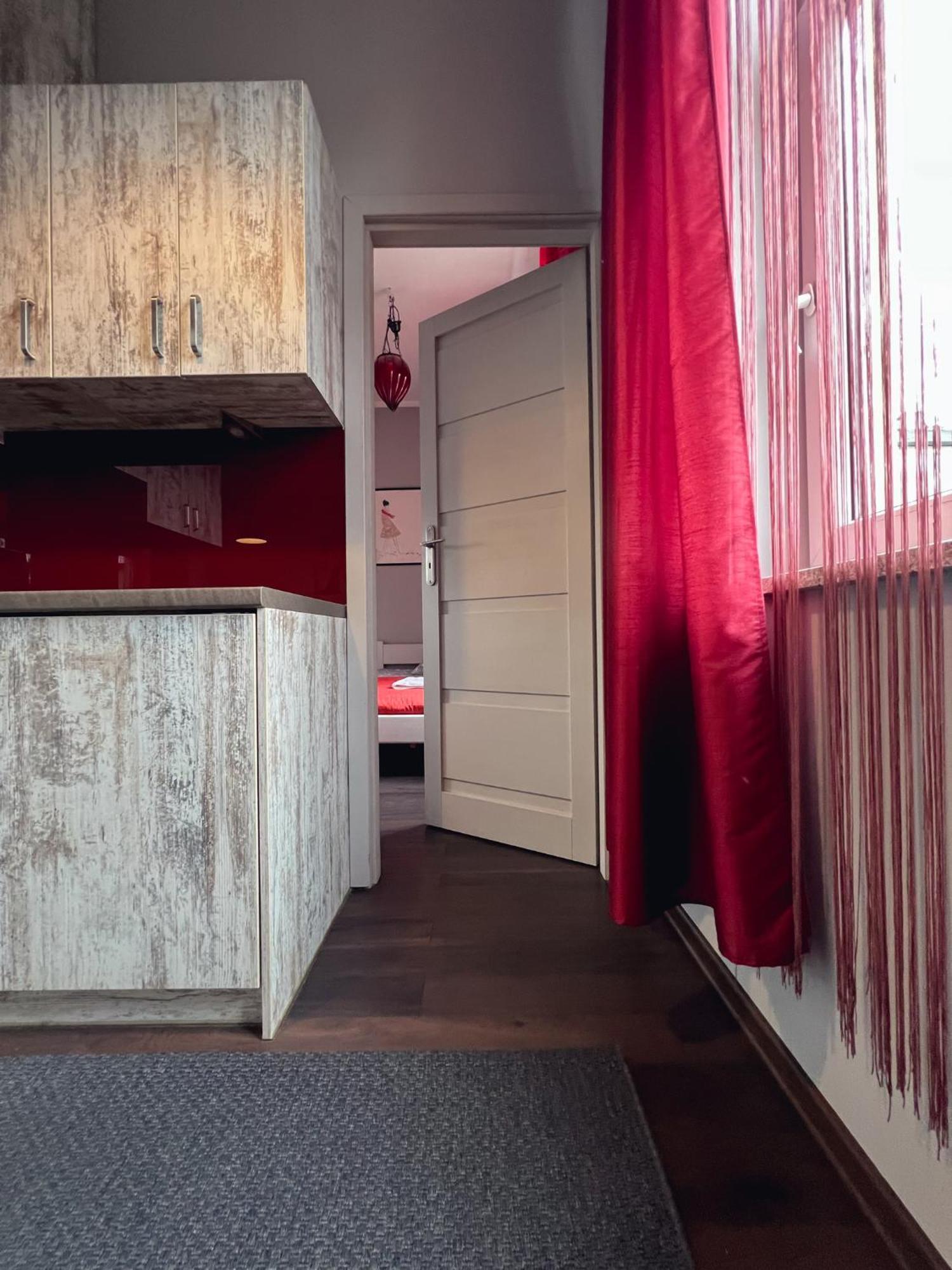 Apartament Na Chlodnej | The High Street Suwałki Exteriör bild